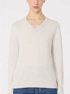 MaxMara Cream V-Neck Wool Sweater